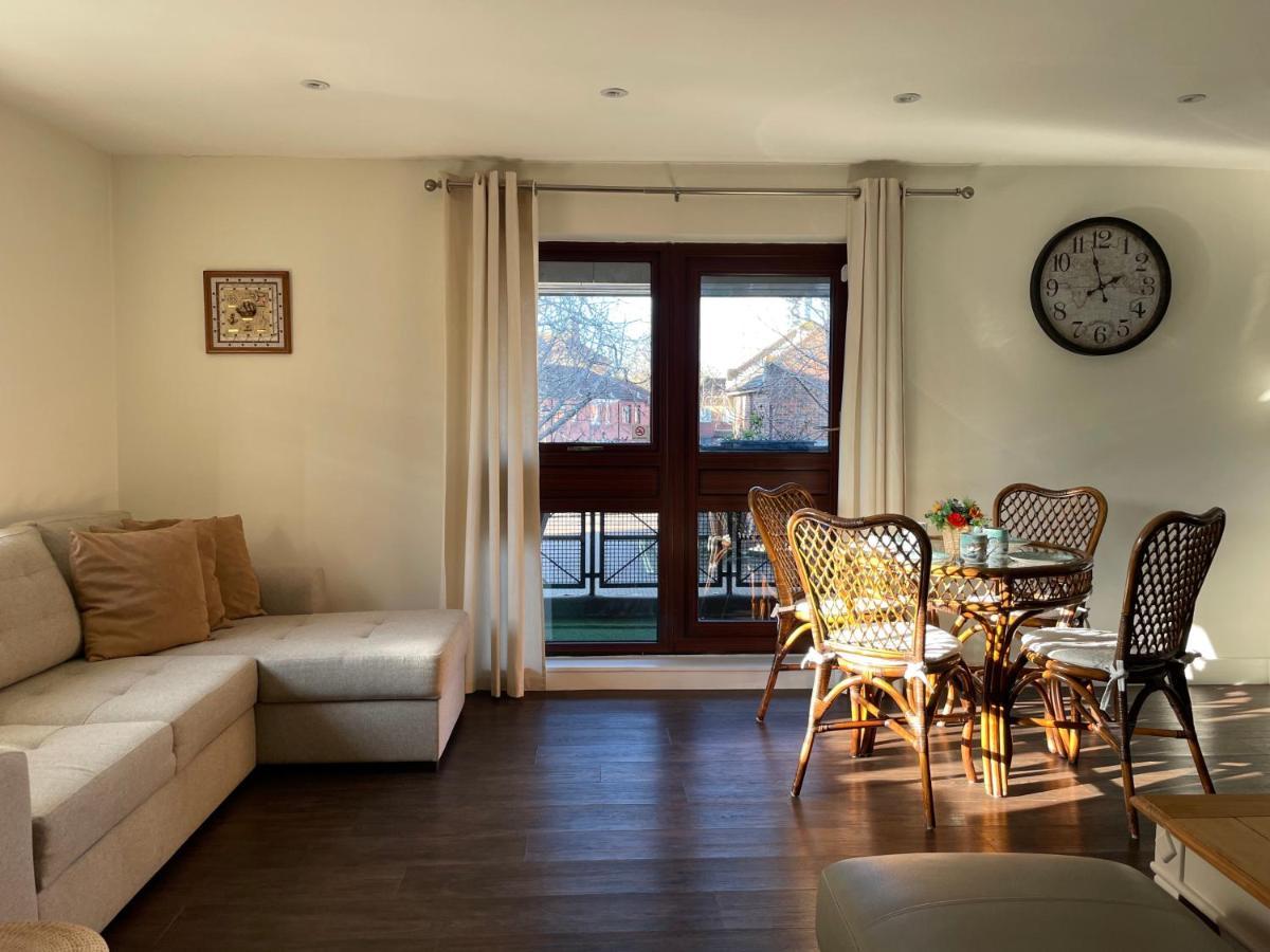 St Georges Balcony Suite With Parking Portsmouth Eksteriør billede