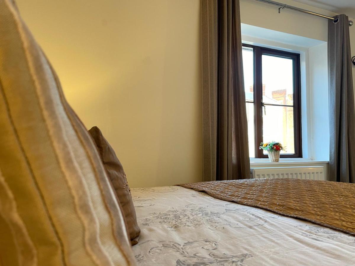 St Georges Balcony Suite With Parking Portsmouth Eksteriør billede